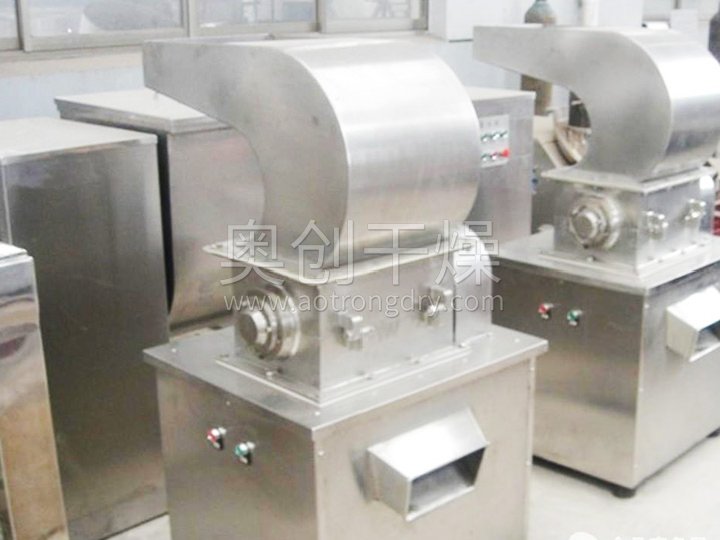 CSJ粗粉碎機(jī)